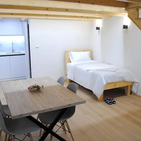 Apartment Dashi Gjirokaster
